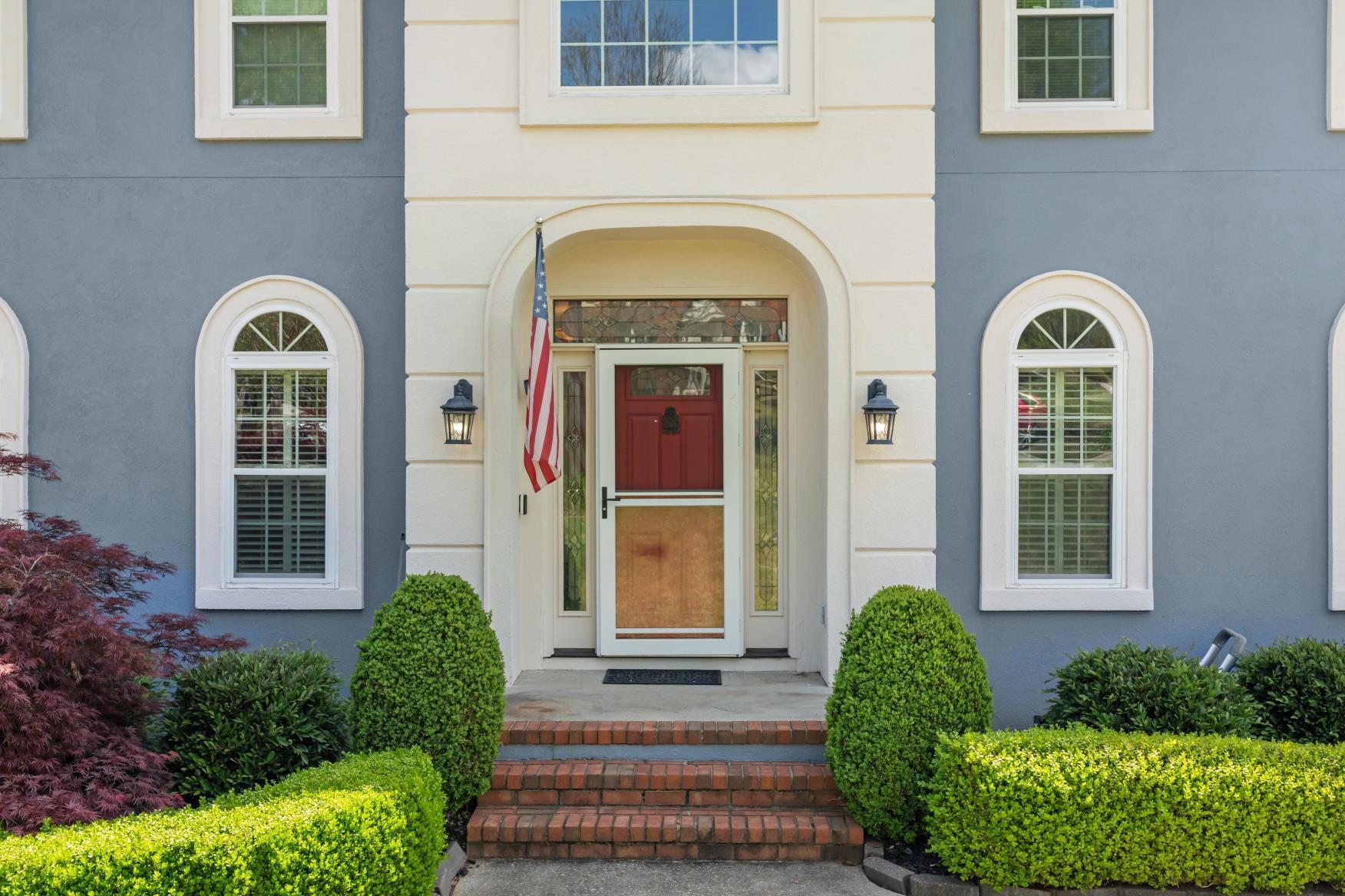 1167 Oakton Trail