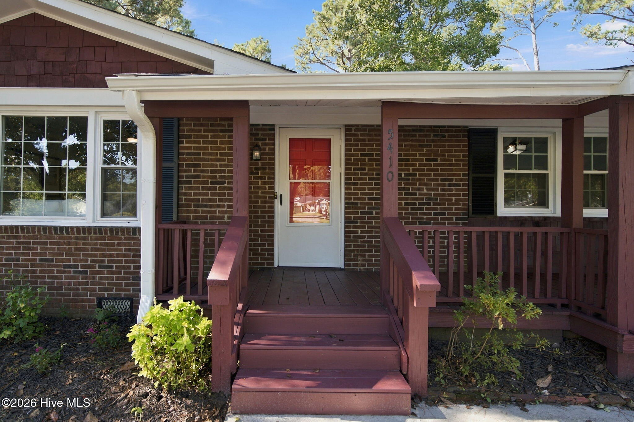 5410 Rollin Road