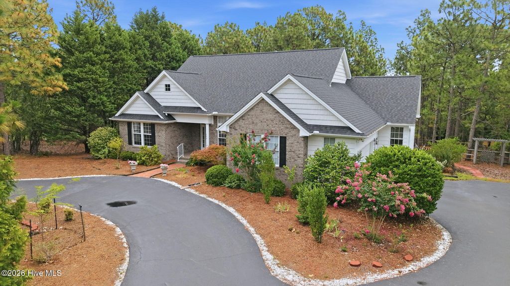 Photo of 209 Longleaf Drive, West End, NC 27376 (MLS # 100588889)