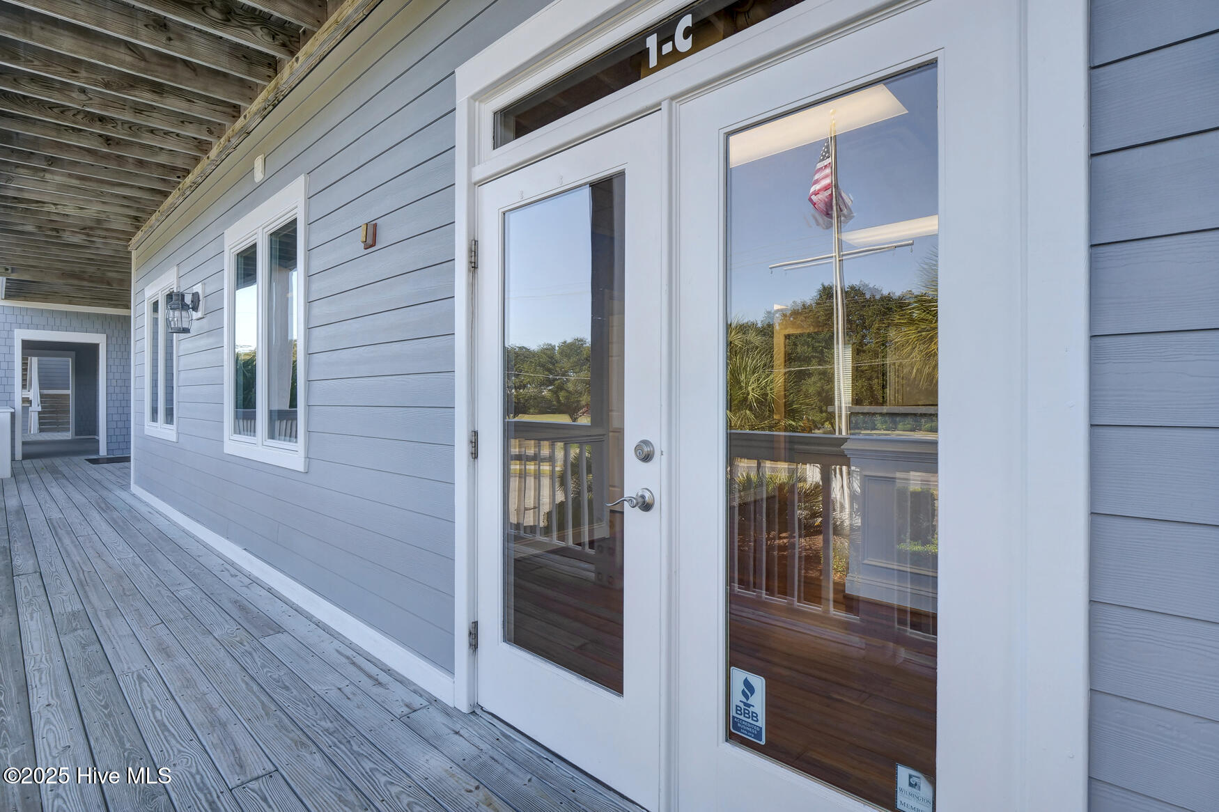 232 Causeway Drive 1c + 1d