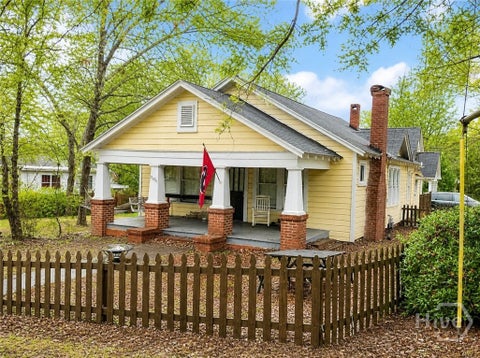 Homes For Sale - 2080 S Lumpkin St. St<br/> Clarke County, Athens, GA 30606
