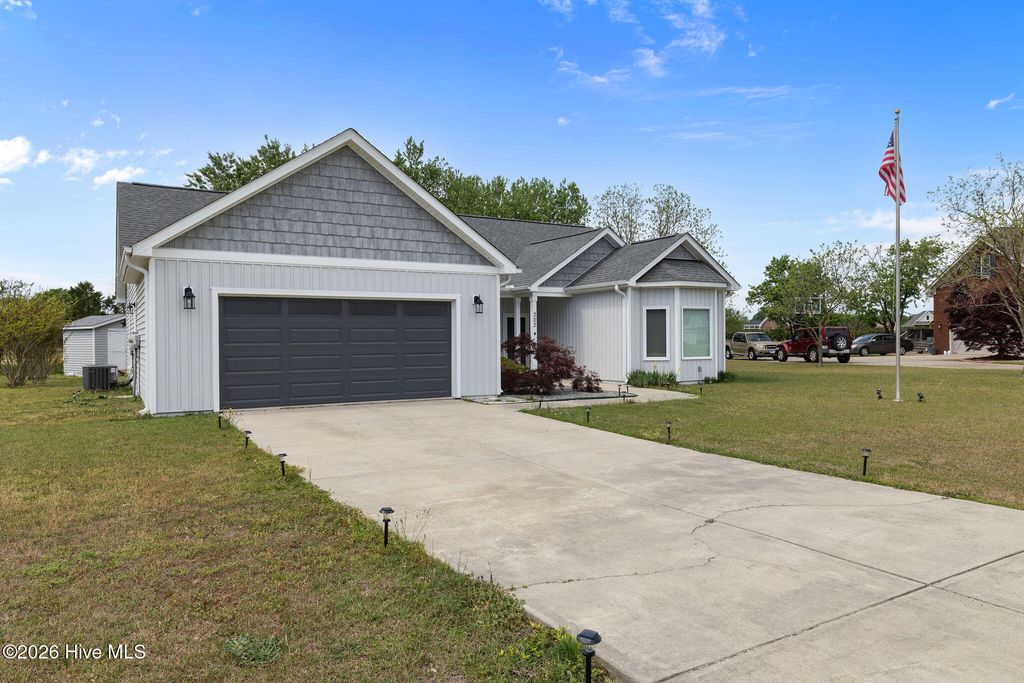 Photo of 303 Aarons Place, Goldsboro, NC 27530 (MLS # 100565643)