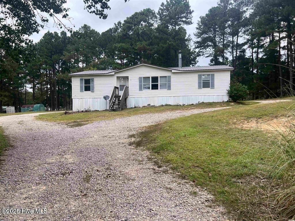 Photo of 10 Sanatra Drive, Cameron, NC 28326 (MLS # 100544900)