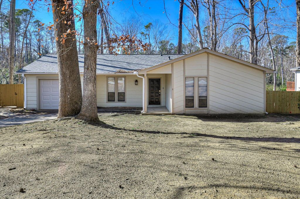Photo of 277 W Wynngate Drive, Martinez, GA 30907 (MLS # 551611)
