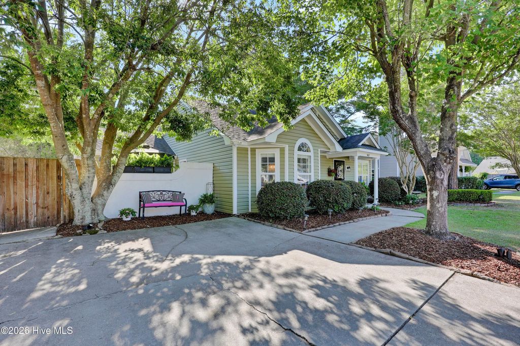 Photo of 607 Hopscotch Court, Wilmington, NC 28411 (MLS # 100575727)