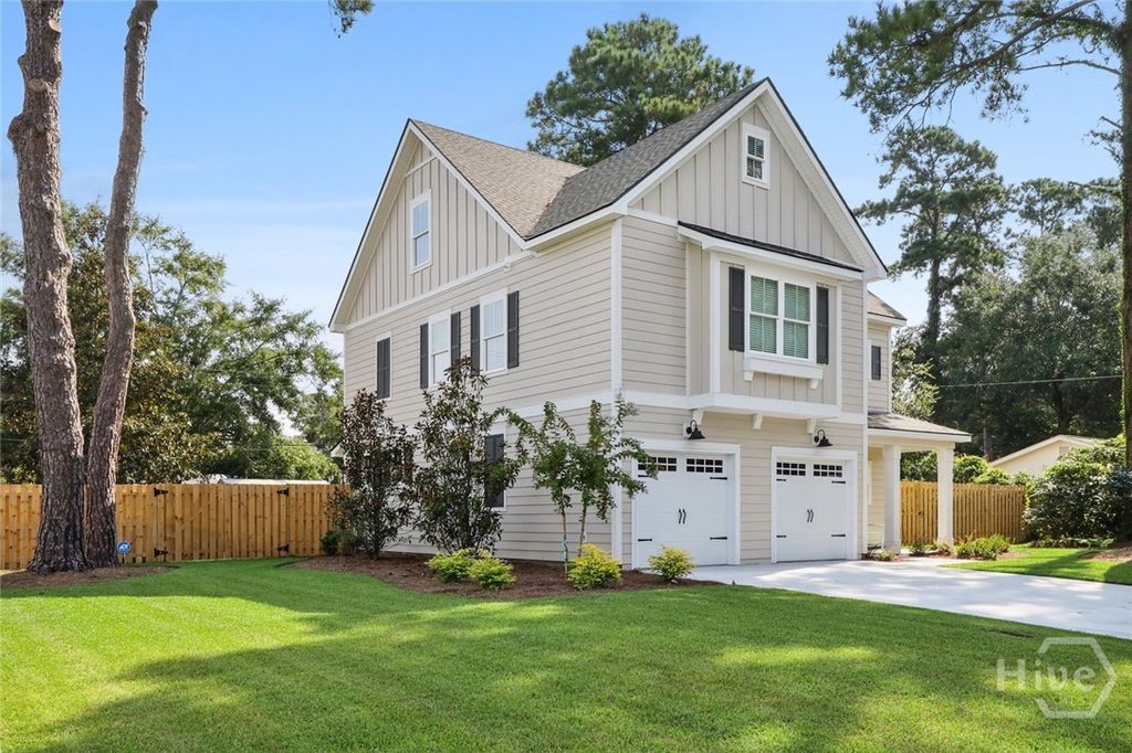 Photo of 211 Sea Island Drive, Savannah, GA 31410 (MLS # SA346062)