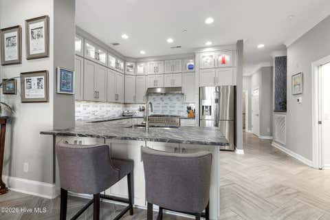 Tiny photo for 124 Walnut Street #Apt 607, Wilmington, NC 28401 (MLS # 100582175)