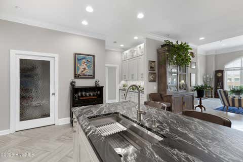 Tiny photo for 124 Walnut Street #Apt 607, Wilmington, NC 28401 (MLS # 100582175)