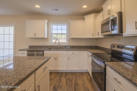 Tiny photo for 140 Sanctuary Street, Jacksonville, NC 28546 (MLS # 100503202)