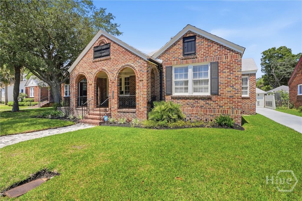 Photo of 528 E 51st Street, Savannah, GA 31405 (MLS # SA354920)