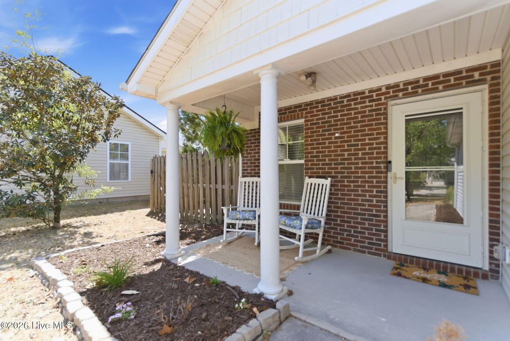 Photo of 2214 Jefferson Street, Wilmington, NC 28401 (MLS # 100569078)