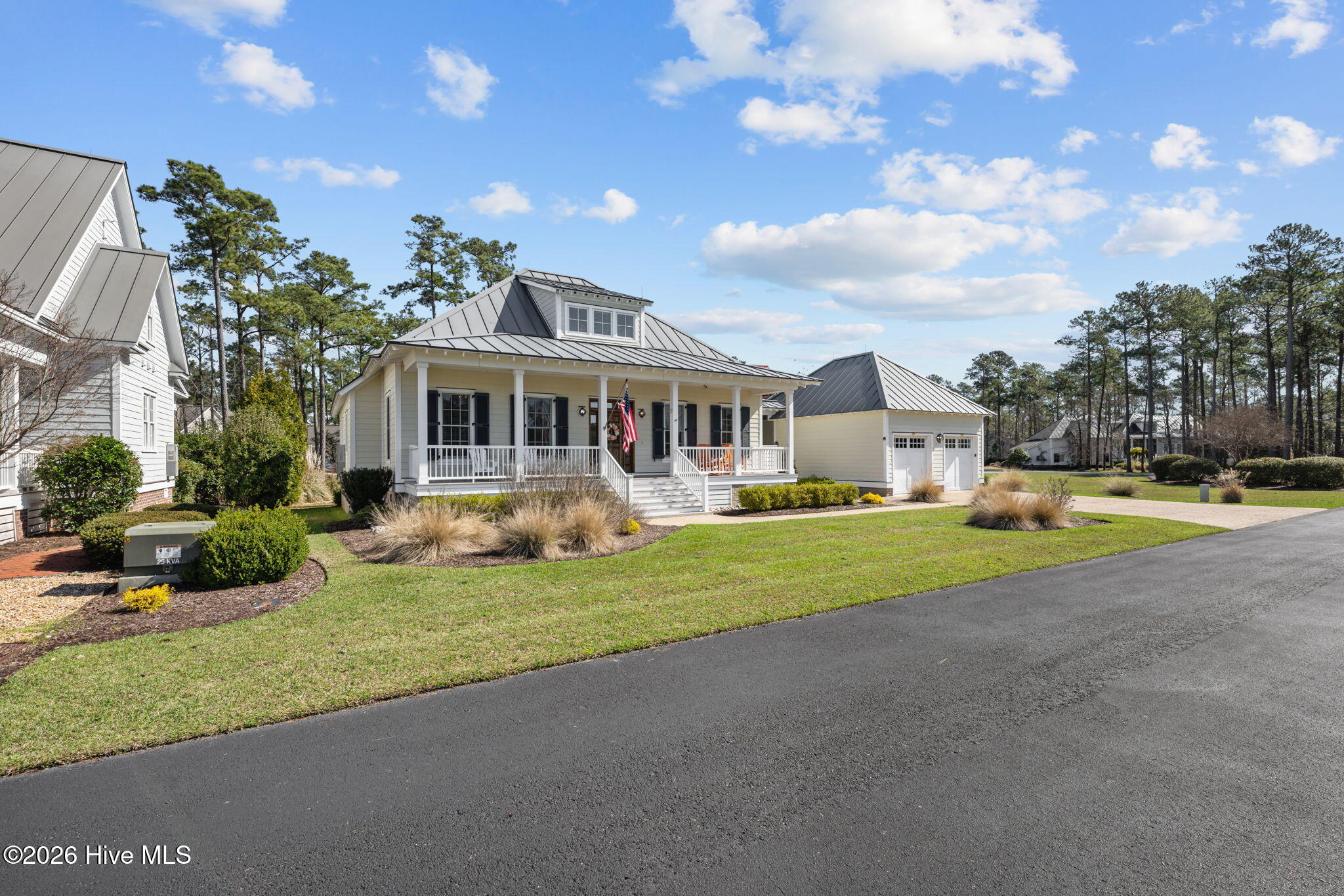 28 Eastcove Way