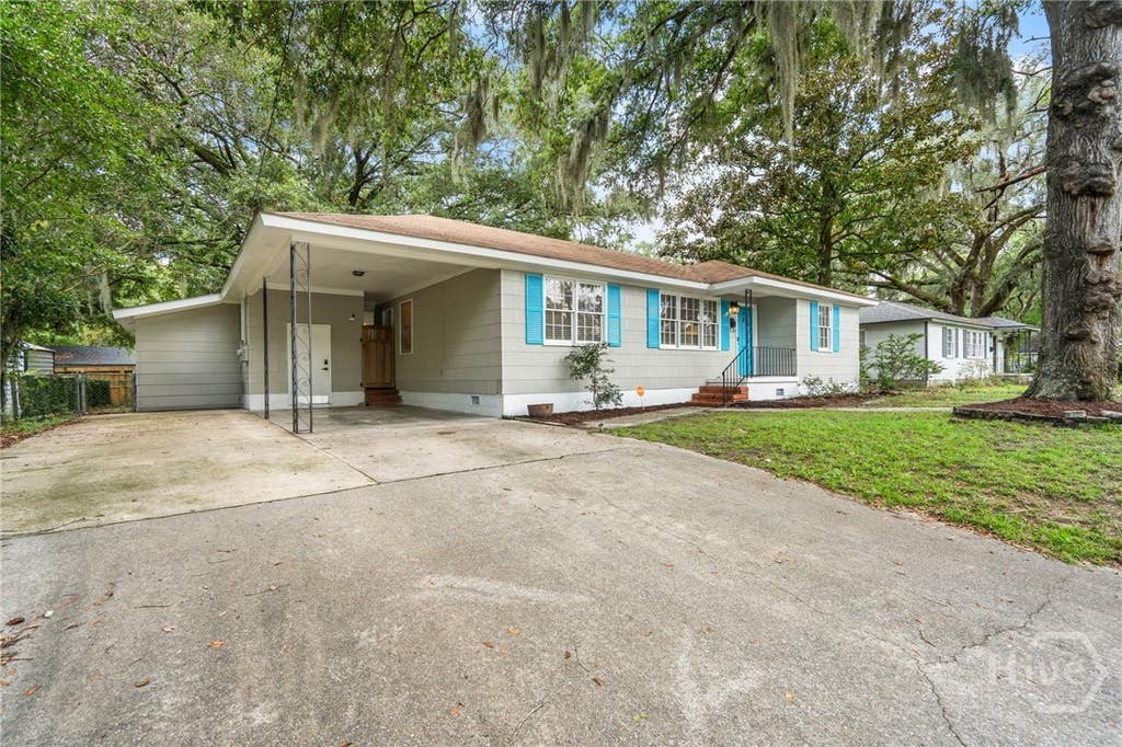 Photo of 1315 E 69th Street, Savannah, GA 31404 (MLS # SA362367)