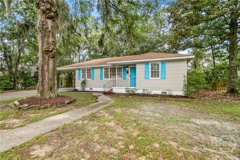Homes For Sale - 1315 E 69th Street<br/> Savannah, GA 31404