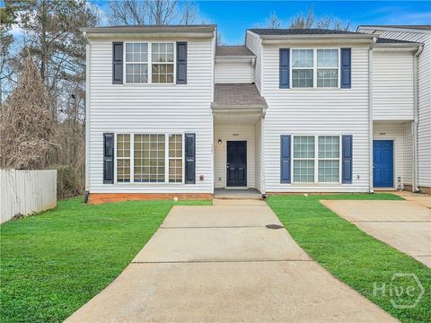 Townhouse For Sale - 1701 Carrington Drive<br/> Griffin, GA 30224