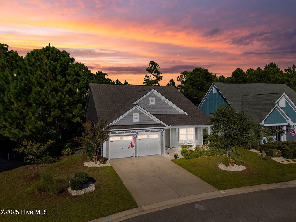 Photo of 3244 Inland Cove Drive, Southport, NC 28461 (MLS # 100530802)