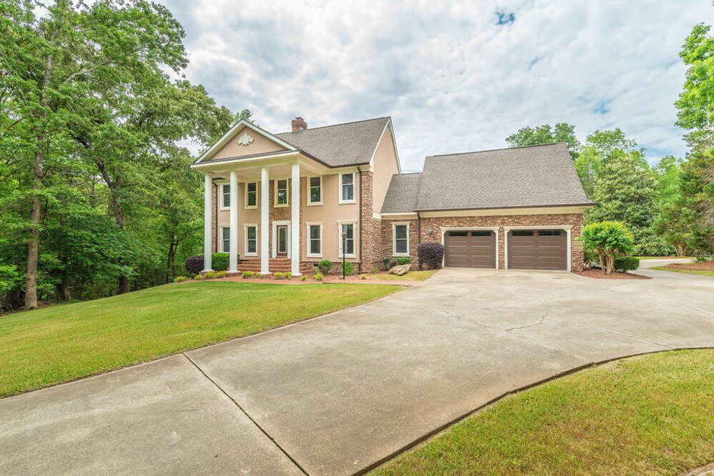 Photo of 3287 Surrey Road, Thomson, GA 30824 (MLS # 541424)