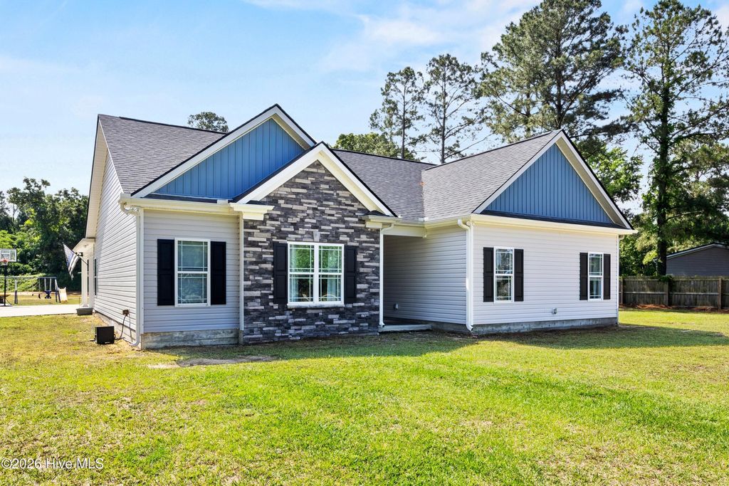 Photo of 4201 Needmore Road, Turkey, NC 28393 (MLS # 100573145)