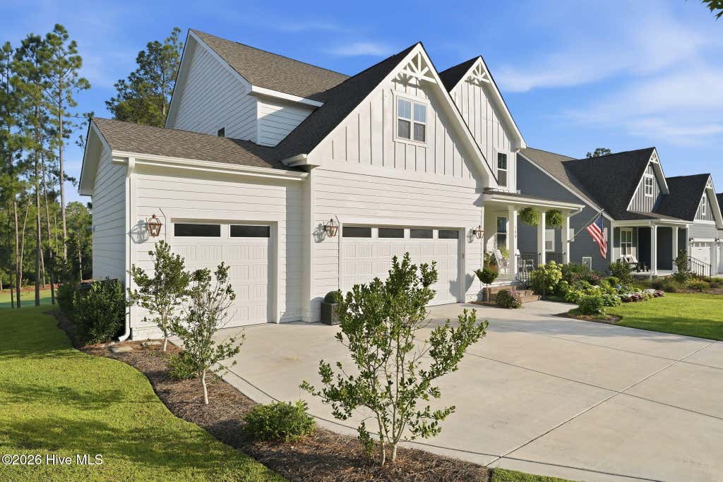 Photo of 140 Plantation Drive, Southern Pines, NC 28387 (MLS # 100598224)