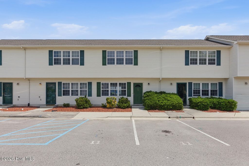 Photo of 11 Pirates Cove Drive, Swansboro, NC 28584 (MLS # 100573945)