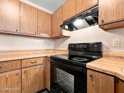 Tiny photo for 204 Hemlock Drive, Jacksonville, NC 28546 (MLS # 100598113)