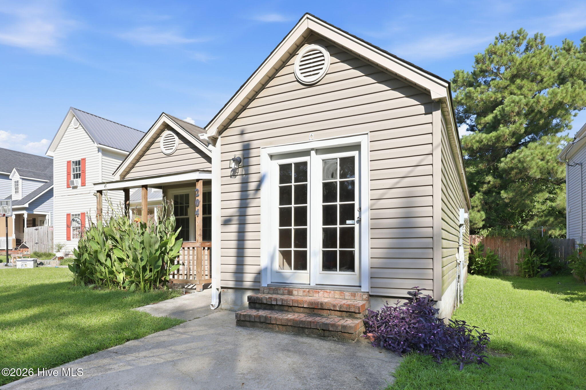 204 Hemlock Drive