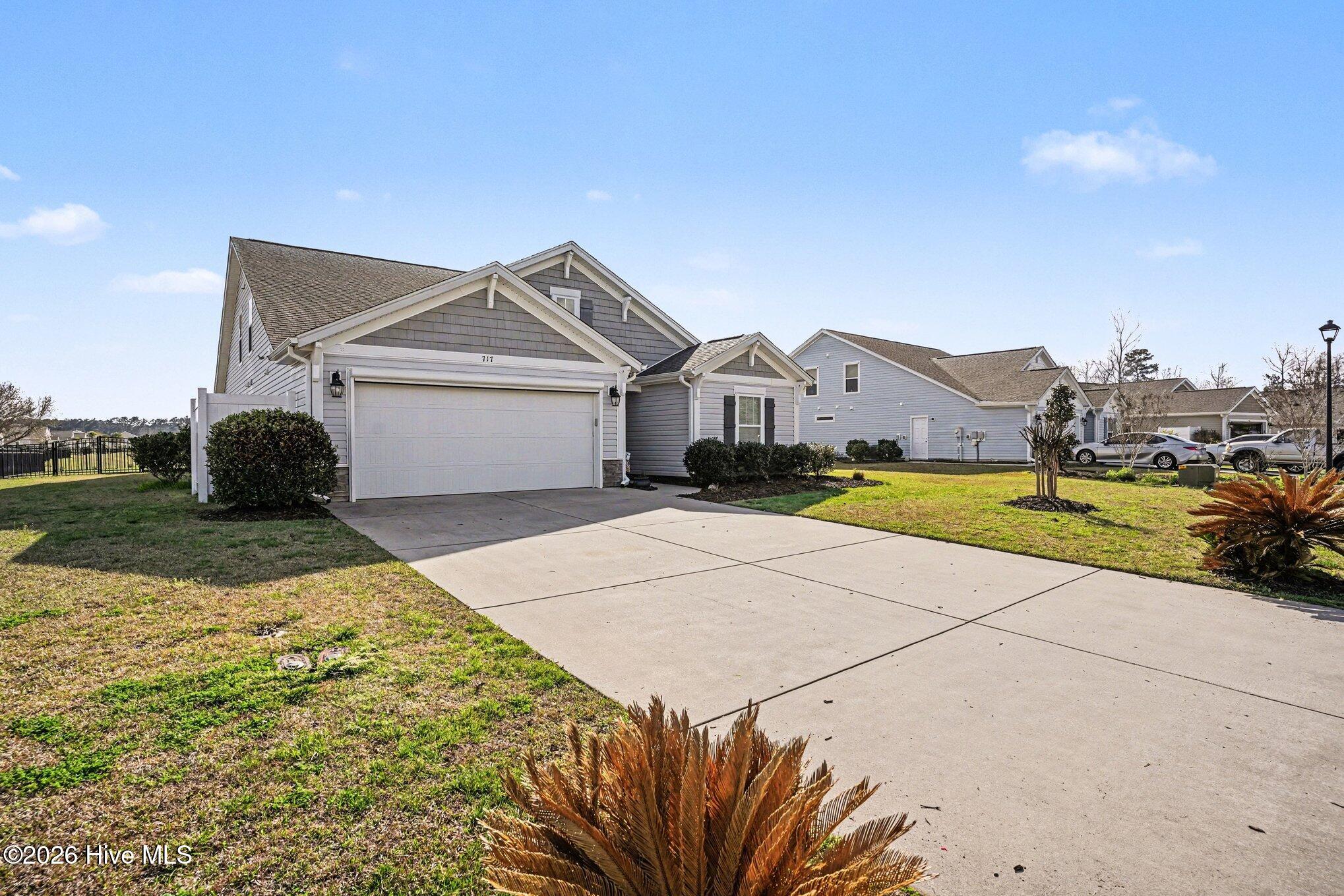 717 Tartans Glen Street NW