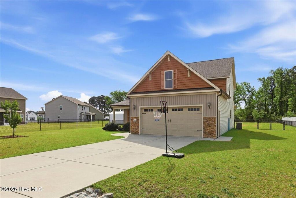 Photo of 102 Weeping Willow Drive, La Grange, NC 28551 (MLS # 100567057)