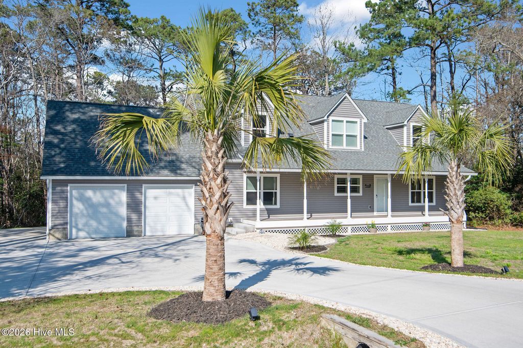 Photo of 113 Kings Harbor Drive, Holly Ridge, NC 28445 (MLS # 100559948)