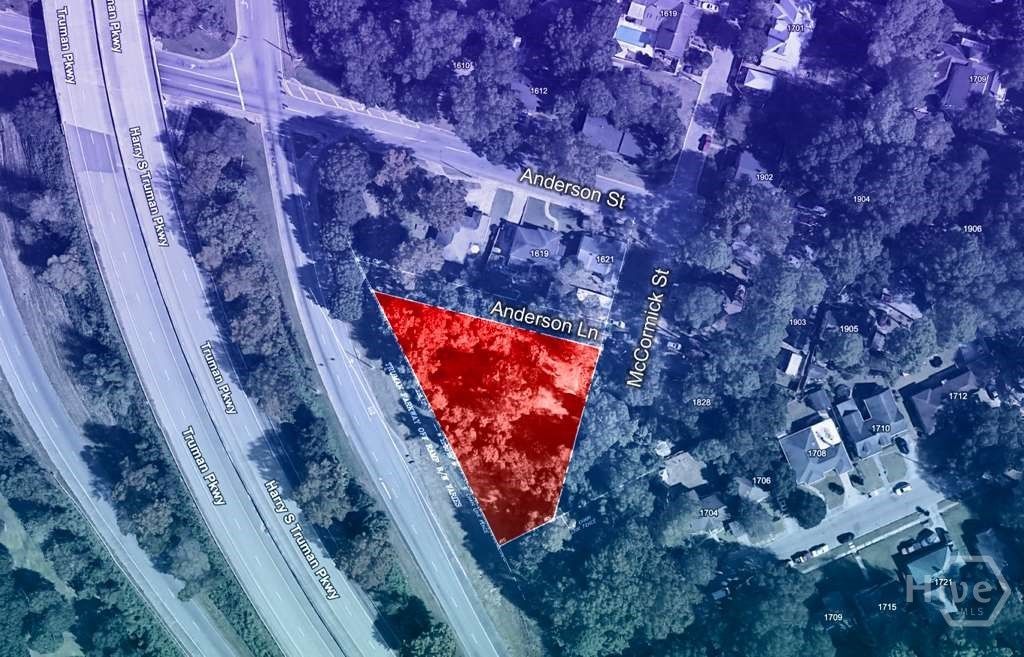 Photo of 1827 McCormick Street, Savannah, GA 31404 (MLS # SA349291)