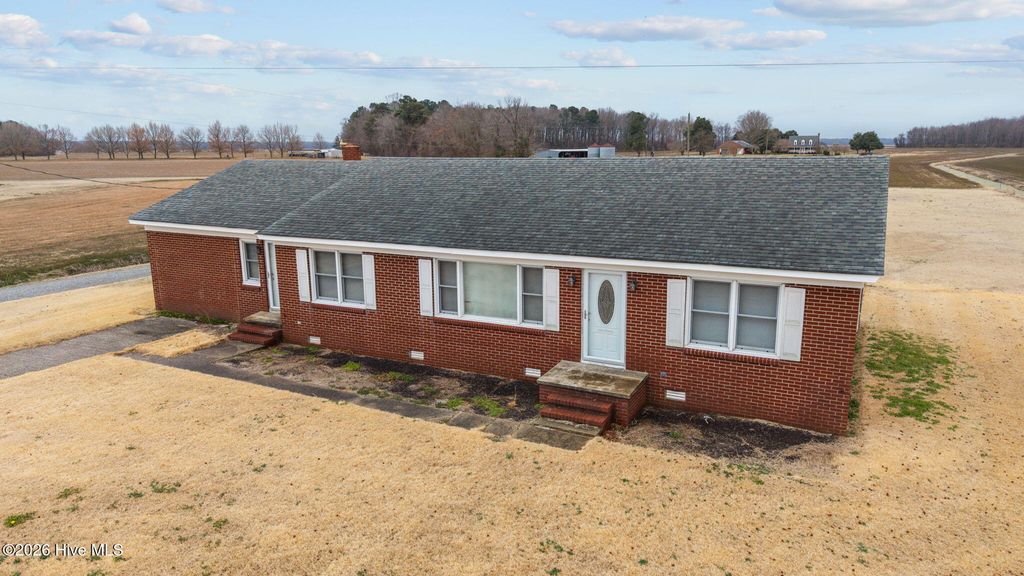 Photo of 9576 Newland Road, Creswell, NC 27928 (MLS # 100564164)