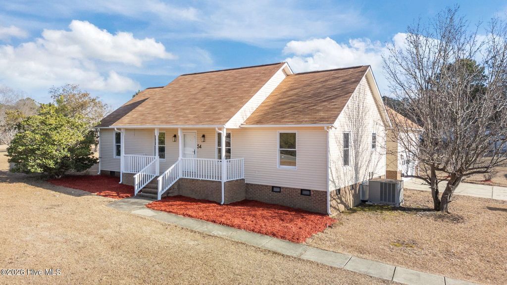 Photo of 54 Lynn Lane, Selma, NC 27576 (MLS # 100573297)