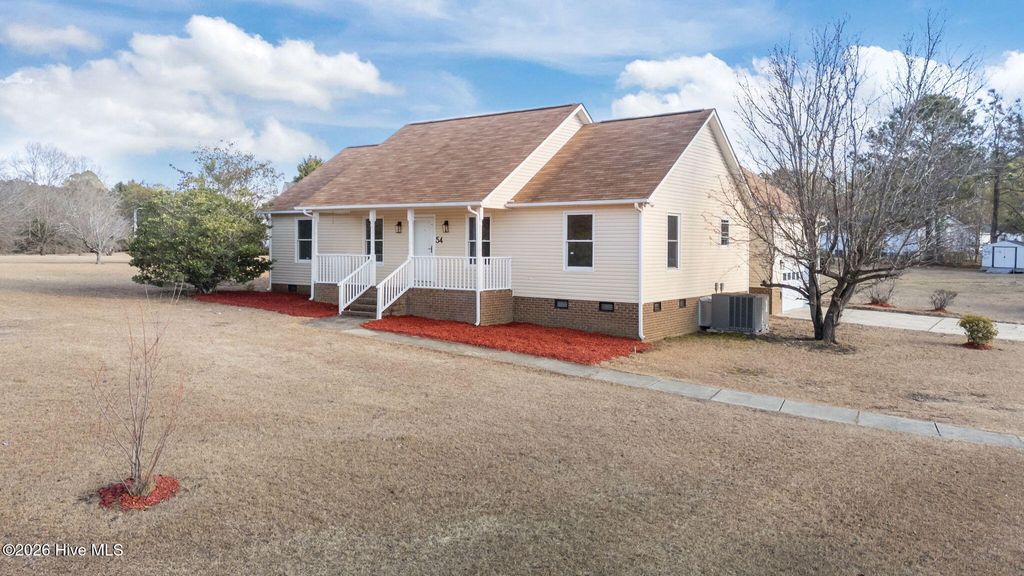 Photo of 54 Lynn Lane, Selma, NC 27576 (MLS # 100573297)
