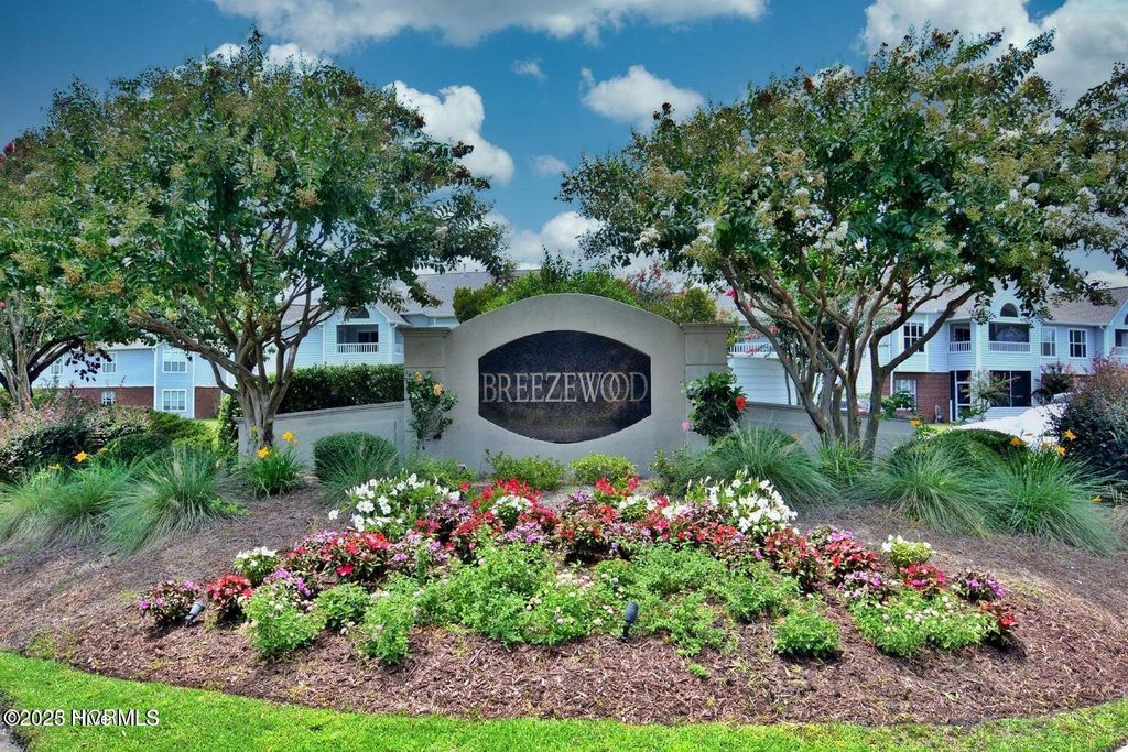 Photo of 4109 Breezewood Drive #Apt 104, Wilmington, NC 28412 (MLS # 100557109)