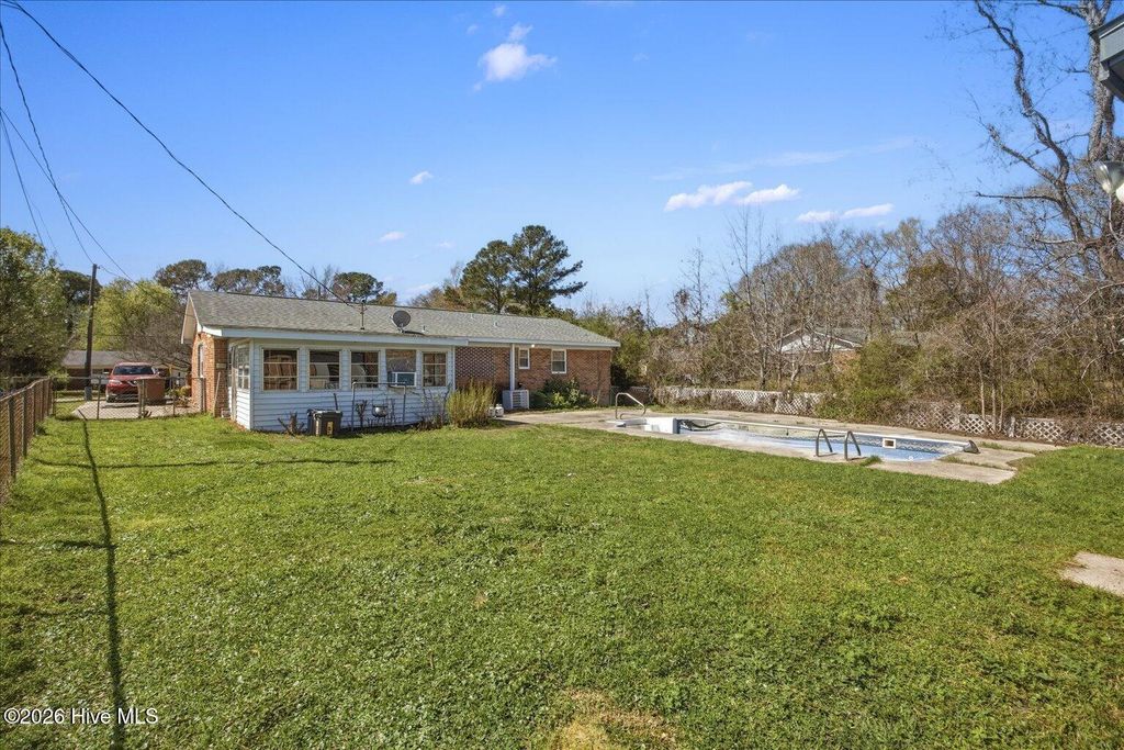 Photo of 308 Antoinette Drive, Wilmington, NC 28412 (MLS # 100562707)