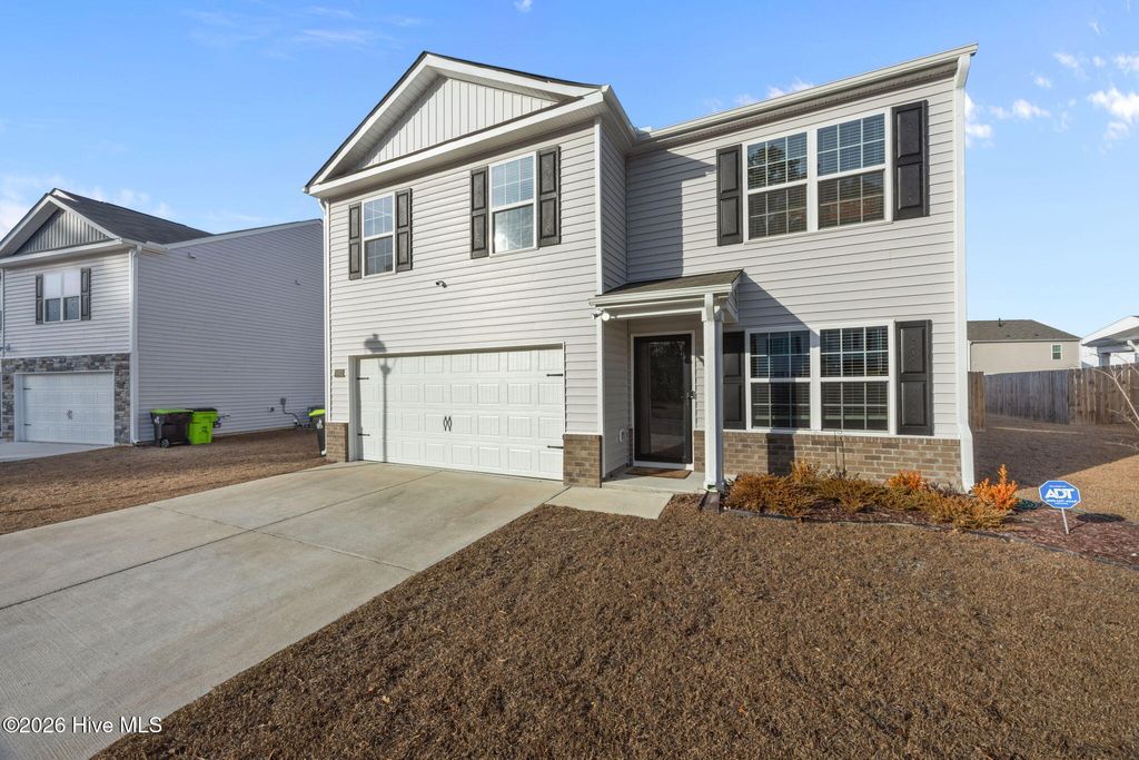 Photo of 4007 Madeline Farm Boulevard, New Bern, NC 28560 (MLS # 100554728)