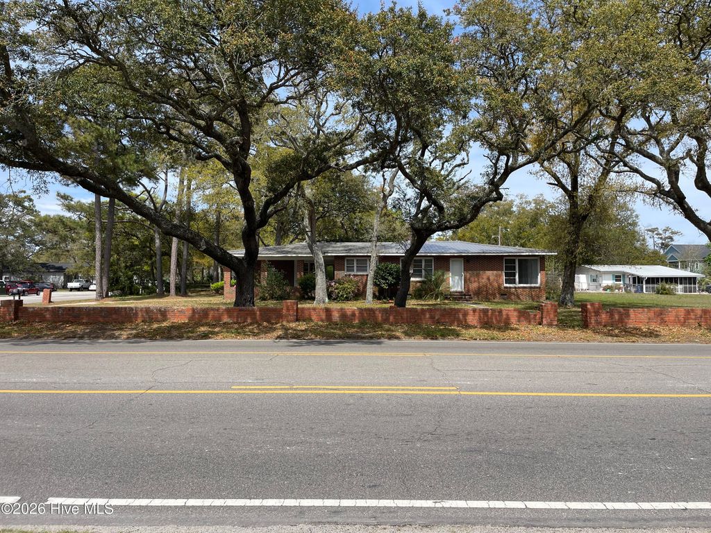 Photo of 65026504 E Oak Island Drive, Oak Island, NC 28465 (MLS # 100565387)