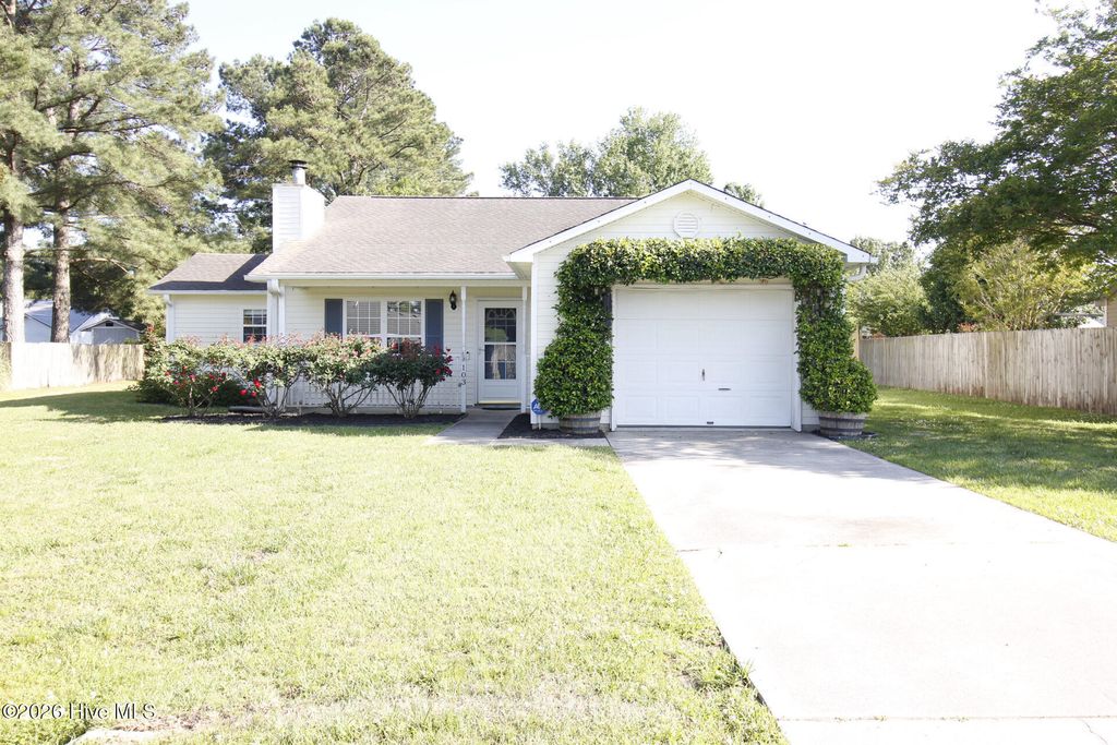Photo of 103 Quarterhorse Lane, Jacksonville, NC 28546 (MLS # 100569547)