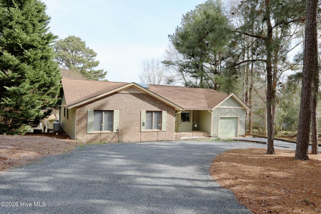 Photo of 116 Shagbark Court, West End, NC 27376 (MLS # 100564130)