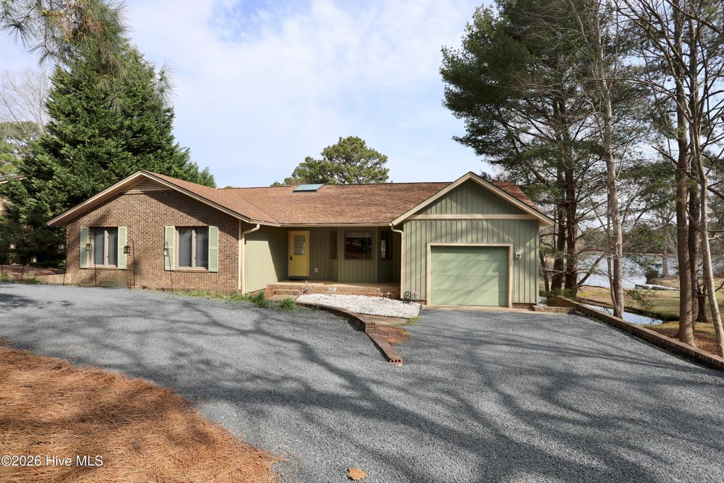 Photo of 116 Shagbark Court, West End, NC 27376 (MLS # 100564130)