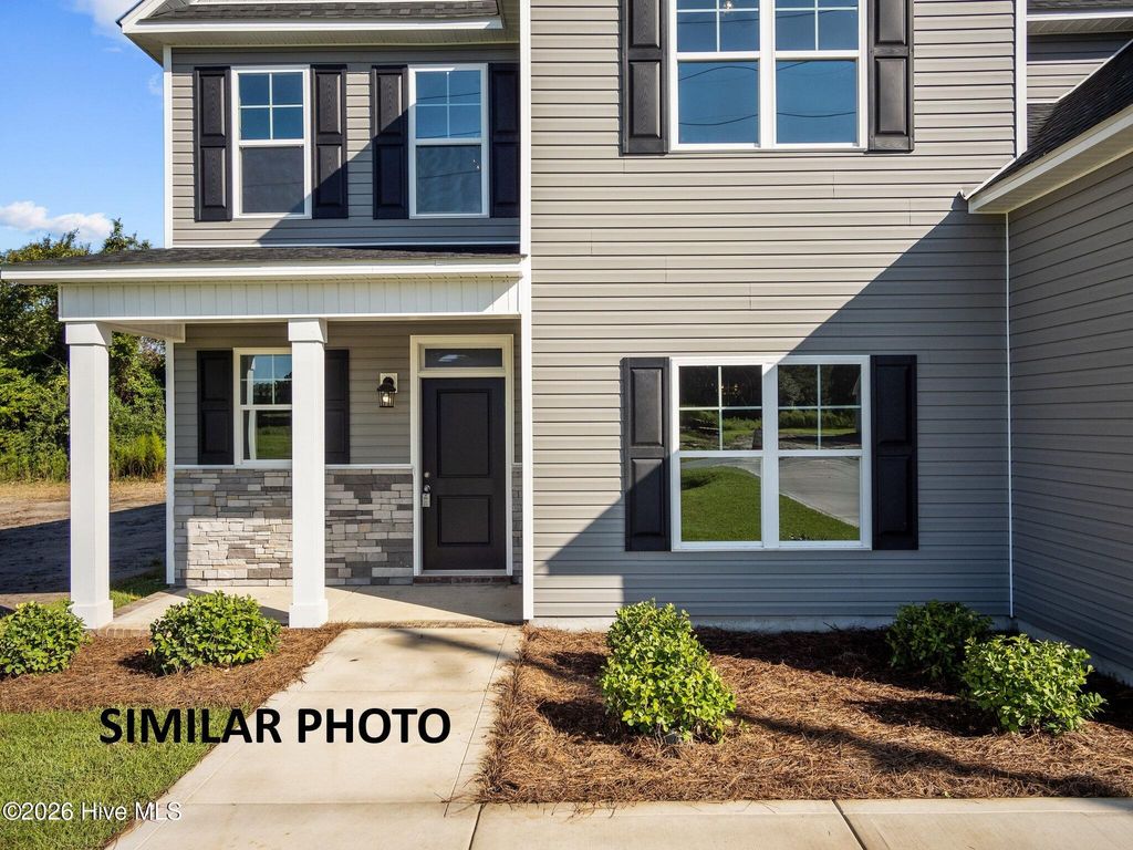 Photo of 201 Gate Water Court #Lot 37, Jacksonville, NC 28546 (MLS # 100578526)