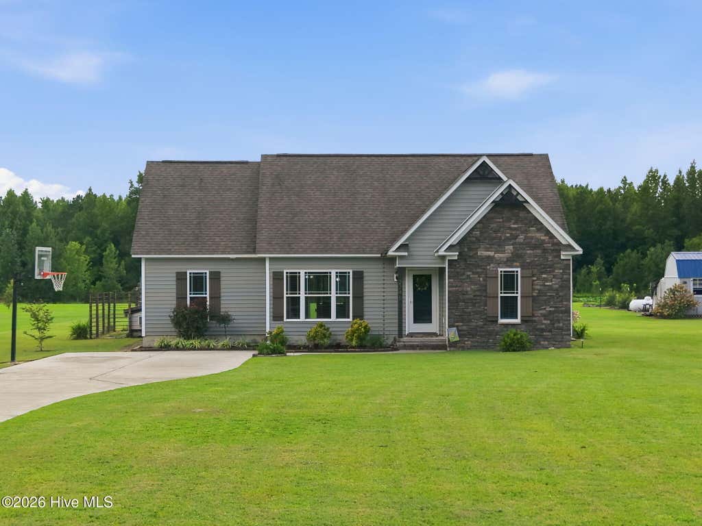 Photo of 2746 Madison Hardee Road, Ayden, NC 28513 (MLS # 100594902)