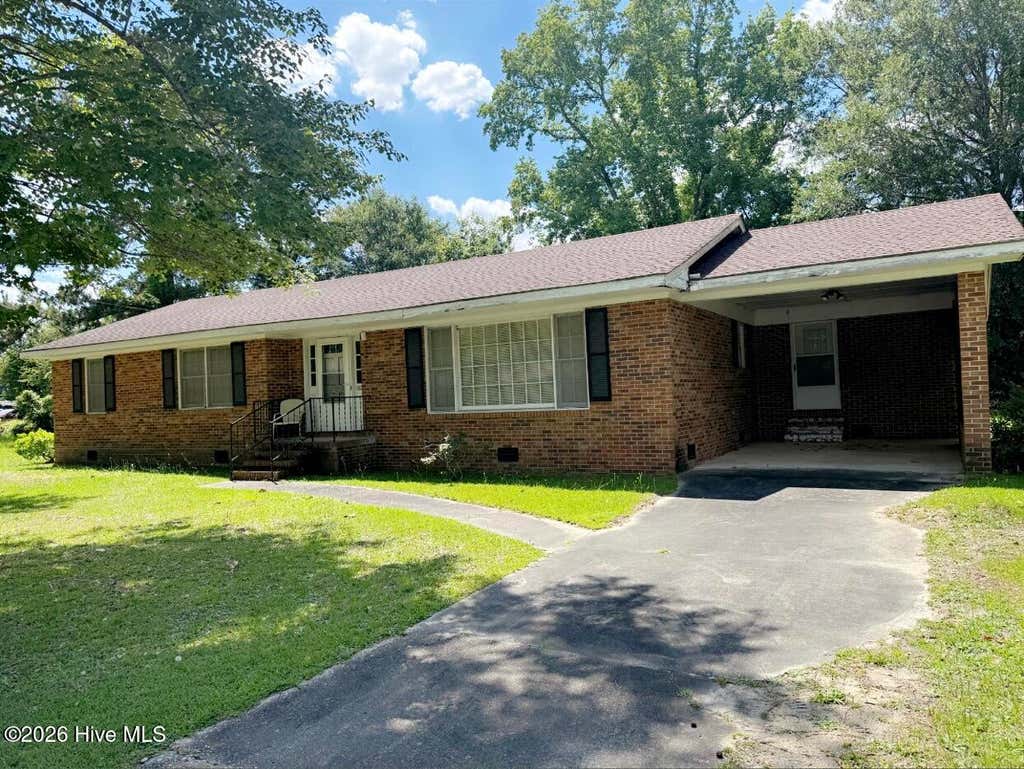 Photo of 1804 Mill Pond Road, Whiteville, NC 28472 (MLS # 100578935)
