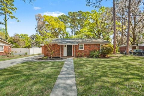 Homes For Sale - 8434 Cresthill Ave<br/> Chatham County, Savannah, GA 31406