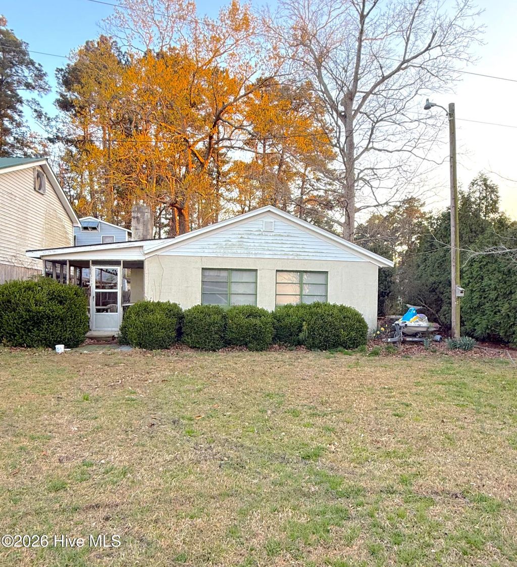 Photo of 680 Pungo Shores Drive, Belhaven, NC 27810 (MLS # 100560166)