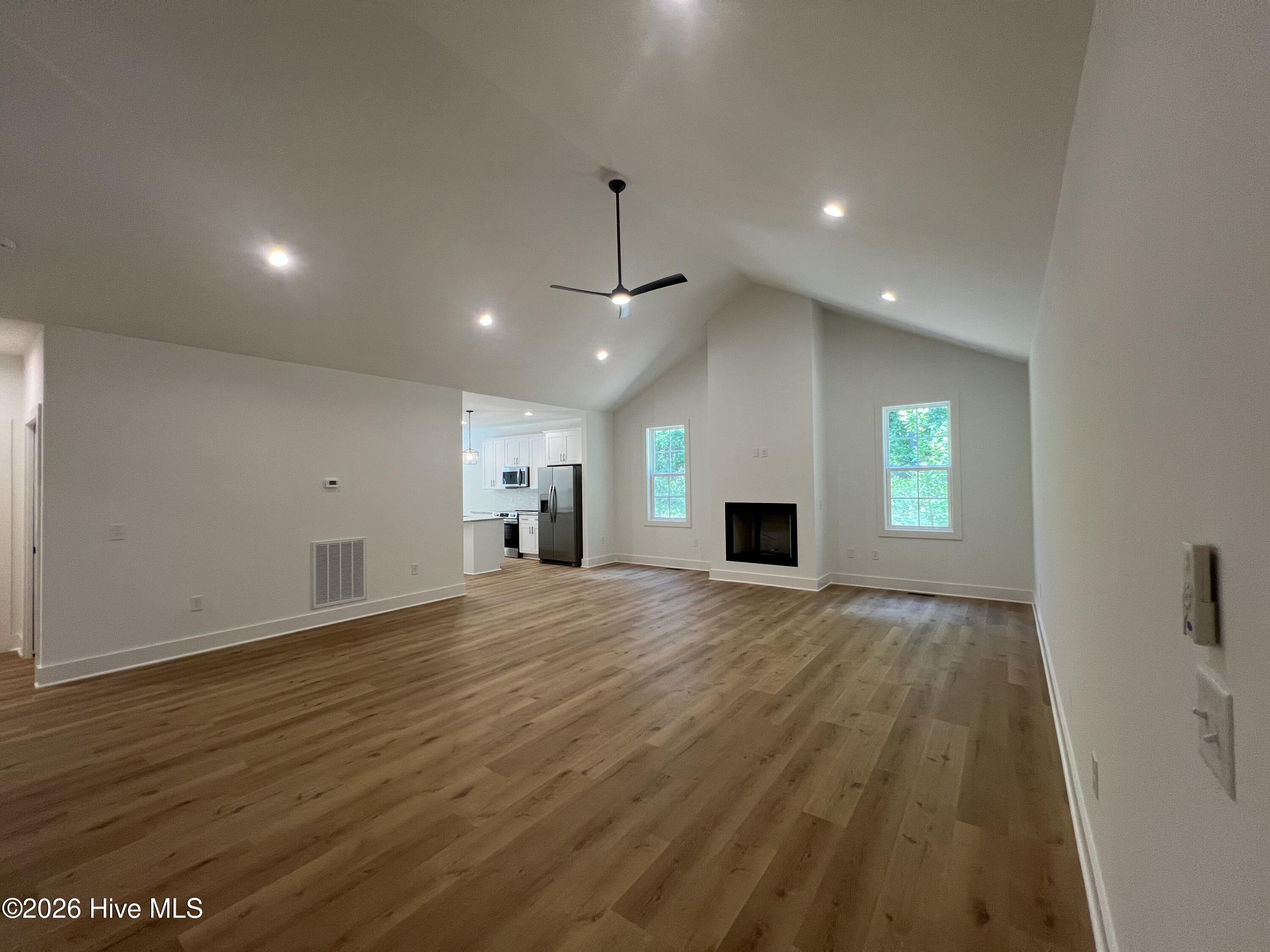 912 Thrush Drive