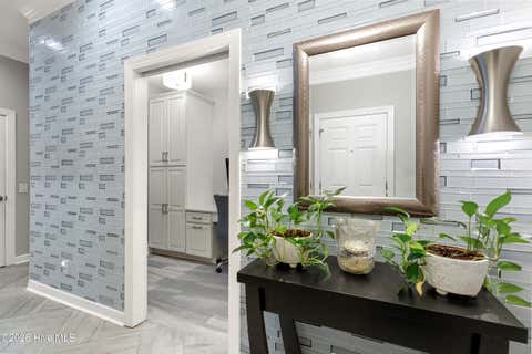 Tiny photo for 124 Walnut Street #Apt 607, Wilmington, NC 28401 (MLS # 100598537)