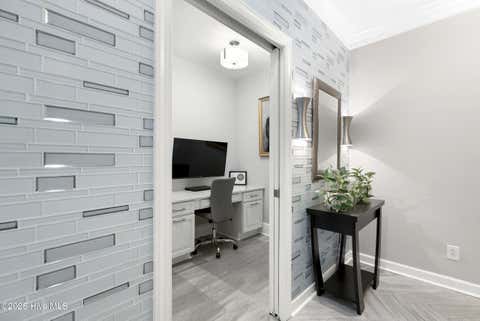 Tiny photo for 124 Walnut Street #Apt 607, Wilmington, NC 28401 (MLS # 100598537)