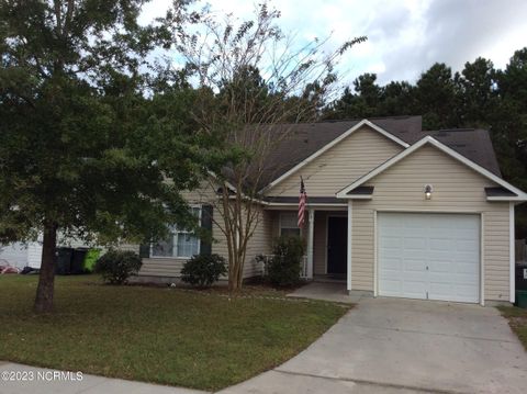 Homes For Rent - 4712 Corena Drive<br/> Craven County, New Bern, NC 28562