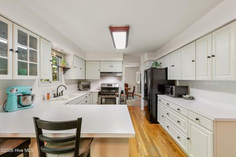 Tiny photo for 527 North Line Drive, Hampstead, NC 28443 (MLS # 100572174)
